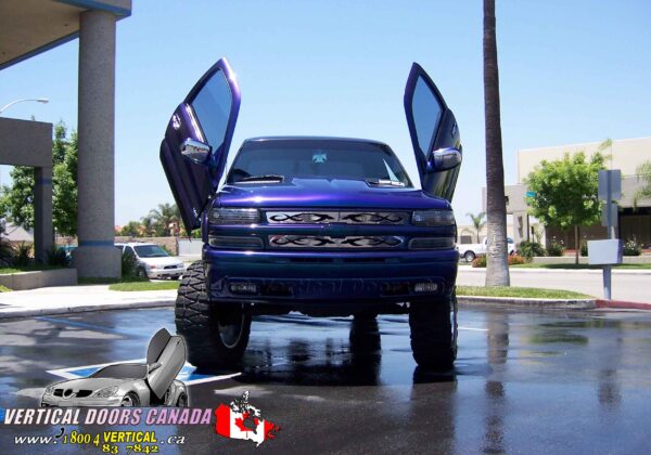 Chevrolet Silverado 1999-2006 Lambo Vertical Doors Kit - Image 35