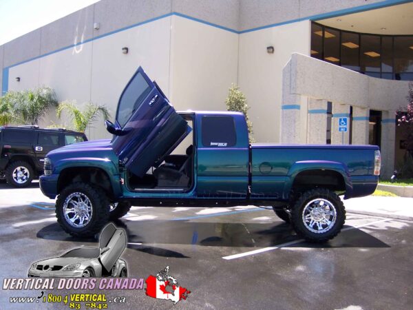 Chevrolet Silverado 1999-2006 Lambo Vertical Doors Kit - Image 32