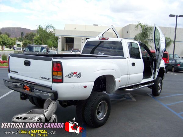 Chevrolet Truck 1999-2006 Full Size Lambo Vertical Doors Kit - Image 4