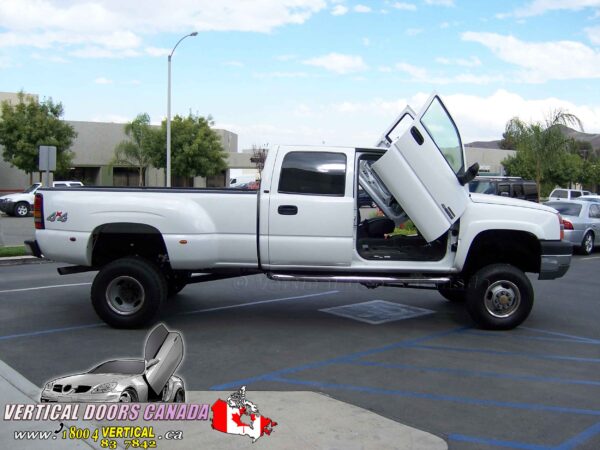 Chevrolet Truck 1999-2006 Full Size Lambo Vertical Doors Kit - Image 3