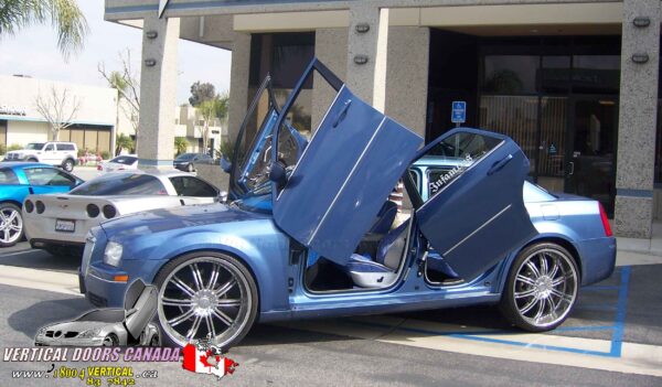 Chrysler 300 2004-2010 Rear Lambo Vertical Doors Kit - Image 32