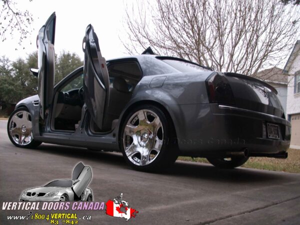 Chrysler 300 2004-2010 Rear Lambo Vertical Doors Kit - Image 17