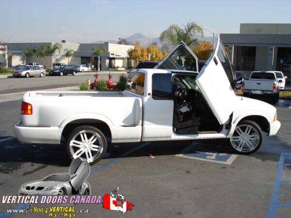 GMC Sonoma 1994-2004 Lambo Vertical Doors Kit - Image 3