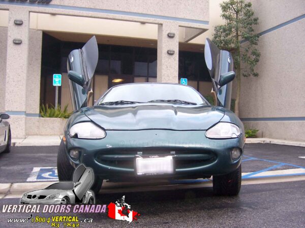 Jaguar XK8/XKR 1997-2006 Lambo Vertical Doors Kit - Image 6