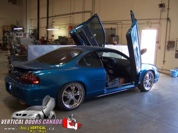 Pontiac Grand Prix 1997-2003 Lambo Vertical Doors Kit ( Special Order ) - Image 3